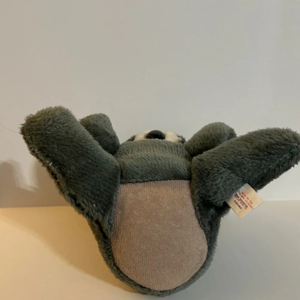 This is a vintage plush koala bear from‎ Superior Toy and Novelty Company
